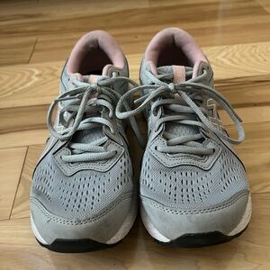 ASICS gel women’s running shoe